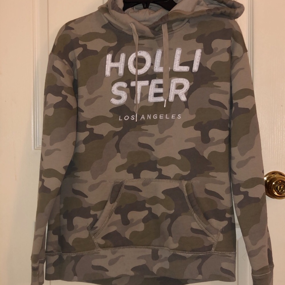 ❤️ Camo Hollister Hoodie ❤️